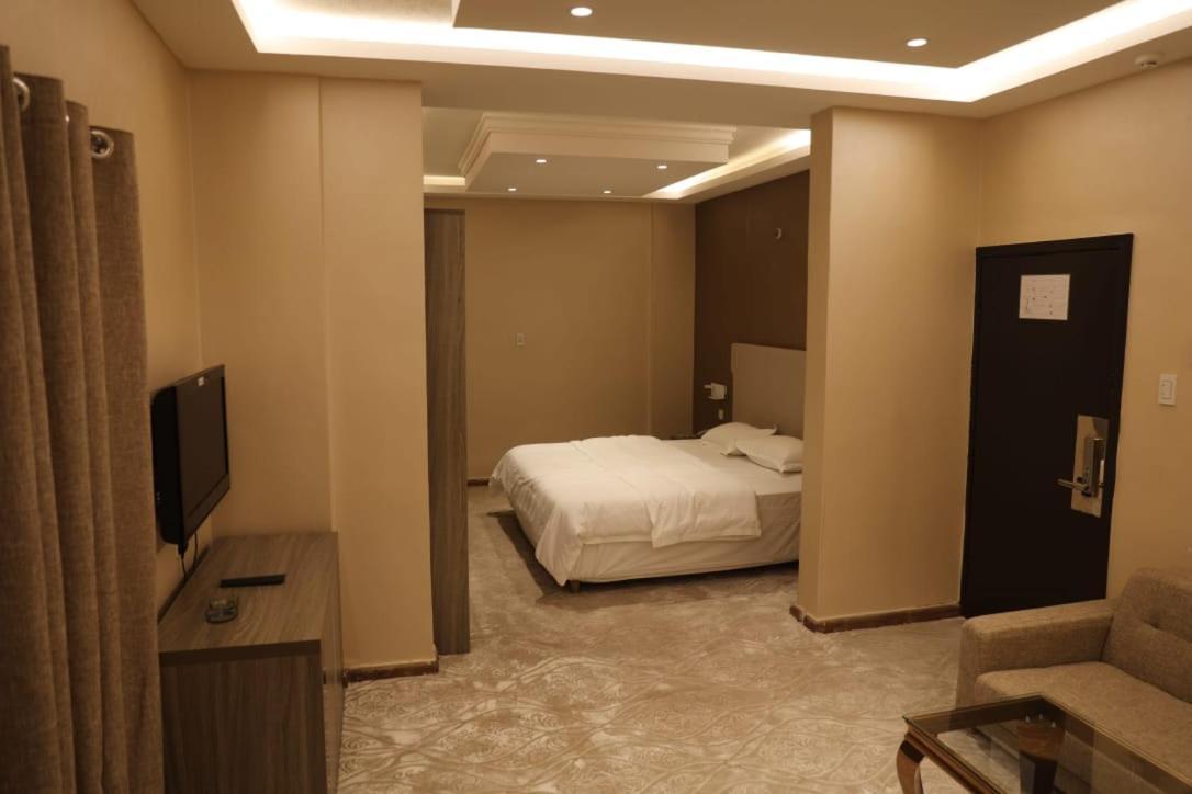 Al Shaiki Hotel Jubail Екстер'єр фото