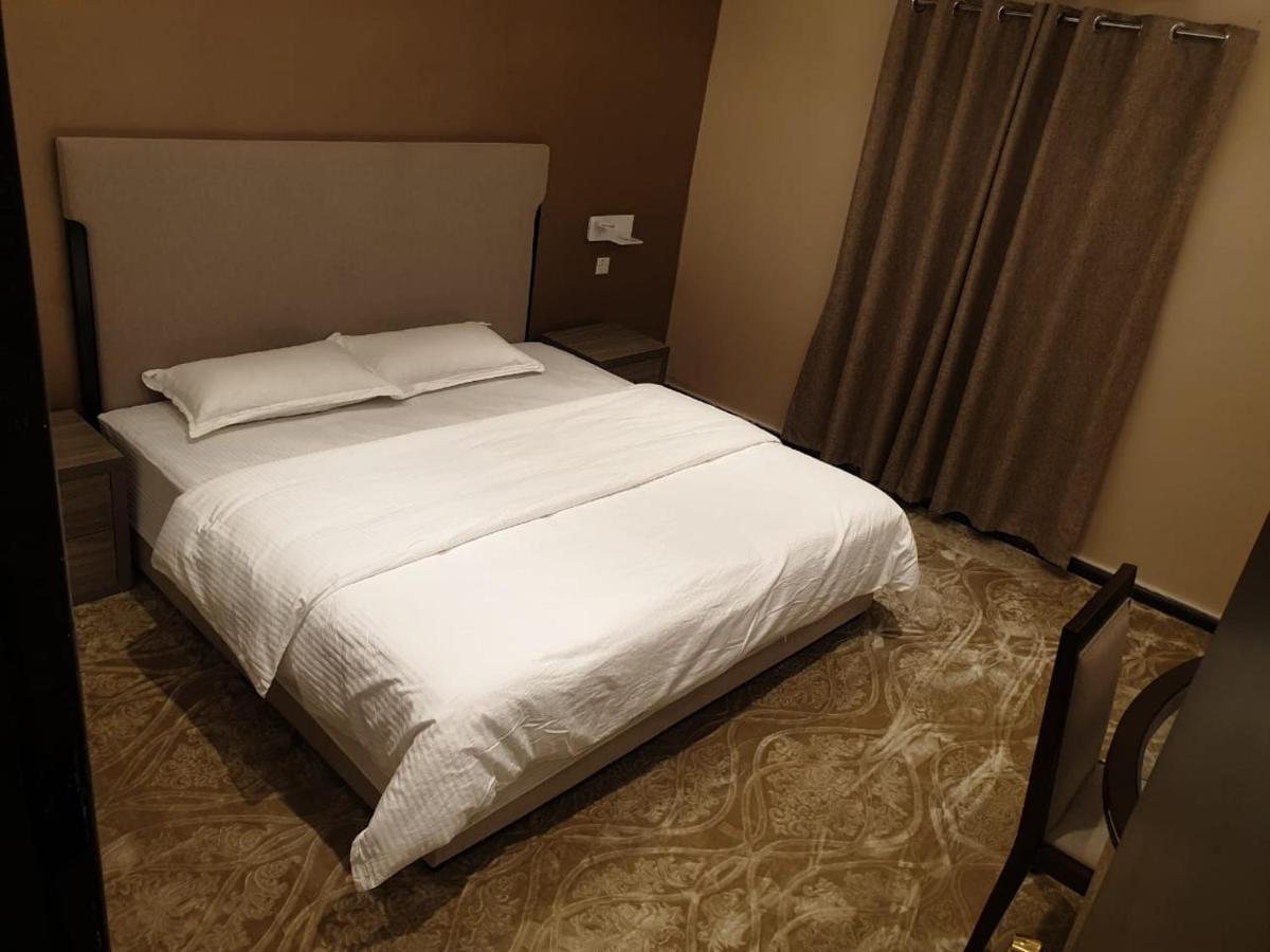 Al Shaiki Hotel Jubail Екстер'єр фото